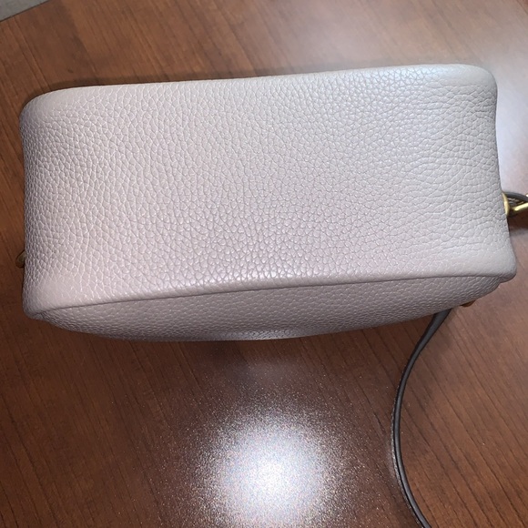 EUC Tory Burch Perry Bombe - Picture 8 of 9